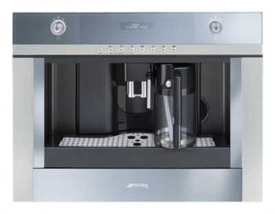 Автоматическая кофемашина Smeg CMSC451